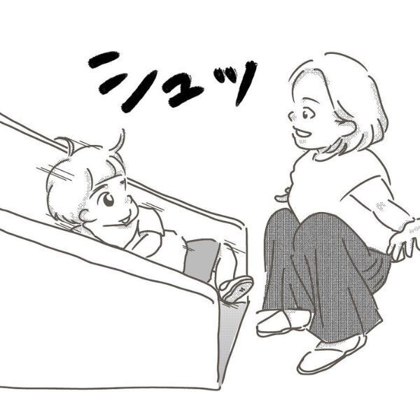 「ほんと男子コレ」「どこの男子も一緒」　１歳息子がママを押しのけてまで選んだのは…？