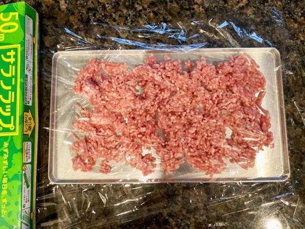 パックのひき肉を使い切れなかった…　意外な冷凍保存のコツに「解凍の手間なし」「パラパラ」