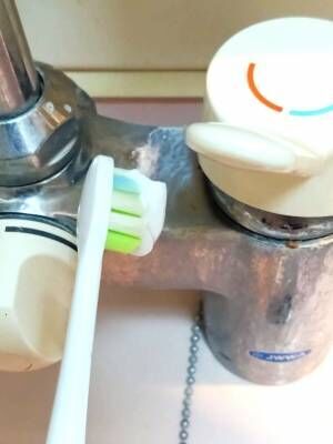 電動歯ブラシの意外な活用法が「ナイスアイディア」　○○掃除に大活躍