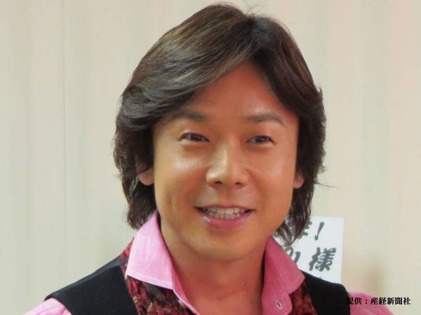 佐藤弘道の息子が２６歳に　ツーショットに「兄弟みたい」「家族仲良しで素敵」