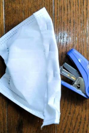 マスクを○○すると靴の消臭に使える？　目からウロコの再利用術