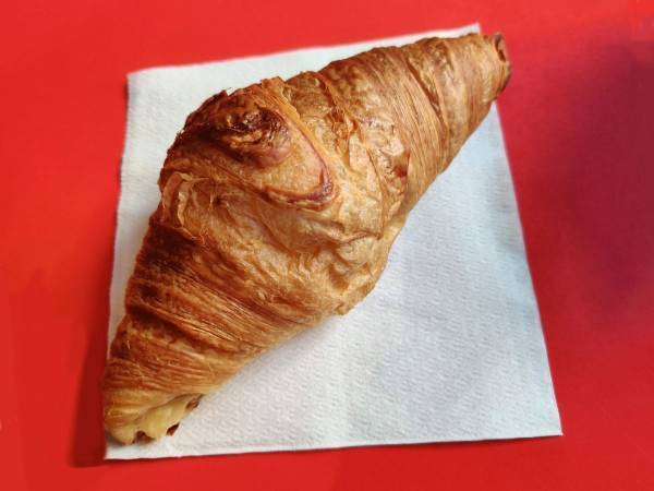 １個１０５円！　カルディの冷凍クロワッサンがコスパ最強って本当？