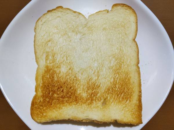 混ぜて塗るだけ　恐ろしく簡単にできるトーストレシピに「早速朝食に」「感謝！」