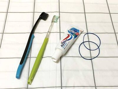 先が開いた歯ブラシ　捨てる前の意外な活用法に「アレが取れた」「驚くほど落ちる」