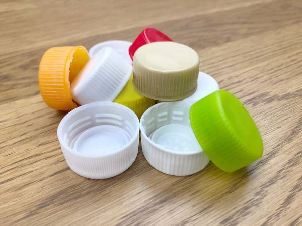 ペットボトルキャップの意外な活用法に「まさか」「これは便利」