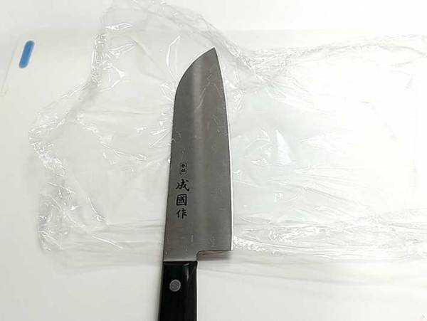 ゆで卵の黄身を崩さずに切る方法　簡単すぎて「もっと早く知りたかった！」