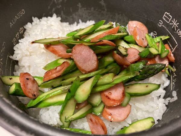 JA全農の超簡単『アスパラレシピ』に「絶対においしい」「こういうのがいいんだよな」