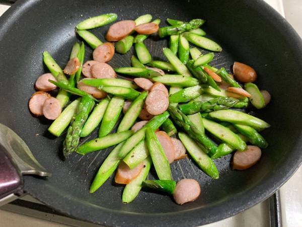 JA全農の超簡単『アスパラレシピ』に「絶対においしい」「こういうのがいいんだよな」