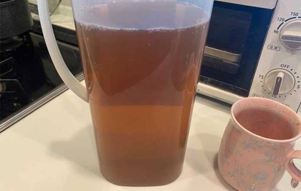 冷蔵庫を開けたら「麦茶がない！」　たった５分で作る方法に「火いらず！」「助かった」