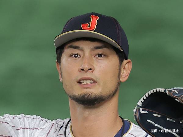 ダルビッシュ有　父親との顔出しツーショットを公開　「めちゃくちゃ似てる」「素敵な親子」