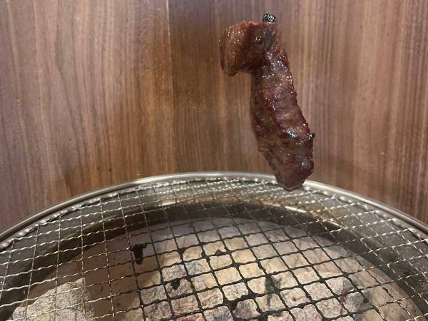 焼肉店で起こった超常現象　撮影に成功した『奇跡の１枚』をご覧ください