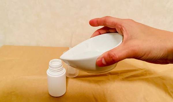 夏場にぶんぶん飛び回るコバエ　さわやかに撃退する方法に「効果てきめん」「全滅したかも」