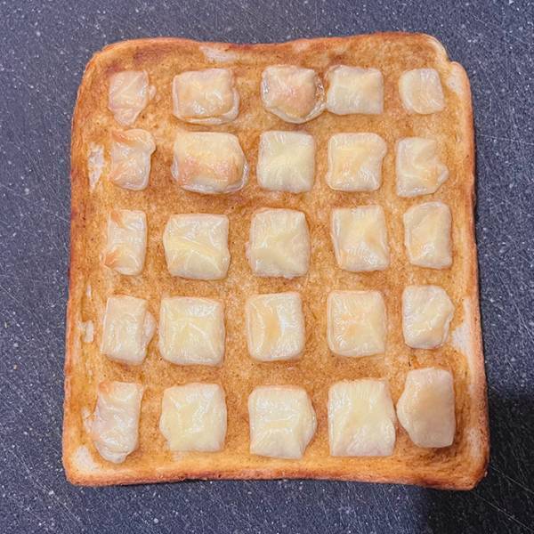 京都風のトーストを作った母親　まさかの姿に「ツボりました」「センスがあふれてる」