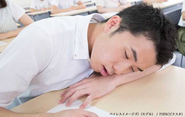 授業中に寝ていた息子に、母親「いい友達を持ったな」