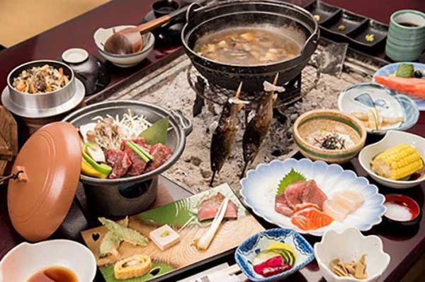 草津の町にたたずむ旅館　全国から客足が途絶えない『理由』とは？