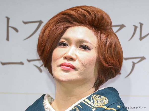 IKKOが『まつ毛が上がらない原因』を解説　「最近の悩みを秒で解決してくれた」