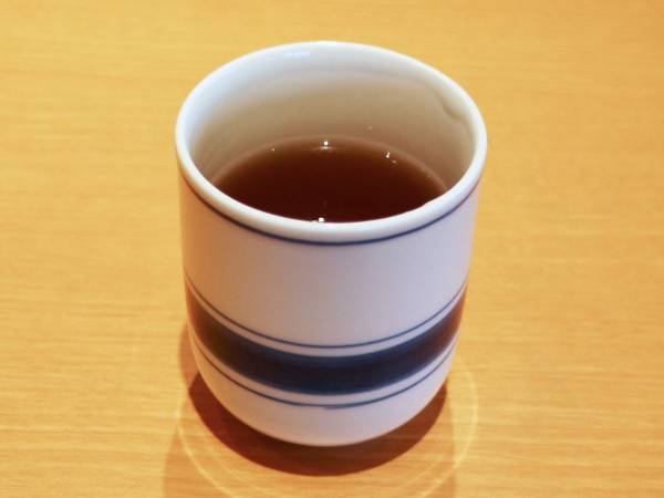 「これすごい！」「知らんかった」　緑茶をほうじ茶に生まれ変わらせる方法