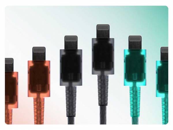 ファミリーマート新発売のスマホ充電器　「やたら懐かしい」とネットで話題に