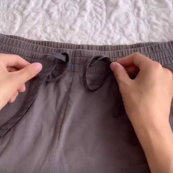 「トイレでほどくのが面倒」　ズボンの紐を『調整可能』にする結び方が画期的！