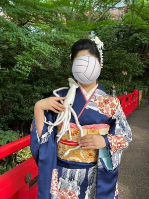 成人式の前撮りで着た振袖は…？　父と娘の『合作』で生まれた１枚が素敵すぎる！