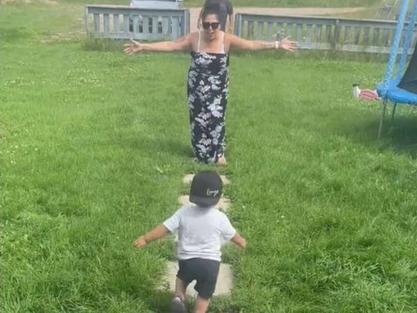 おばあさんに駆け寄る男の子　最高の『オチ』に「大笑いした」「子供って正直」