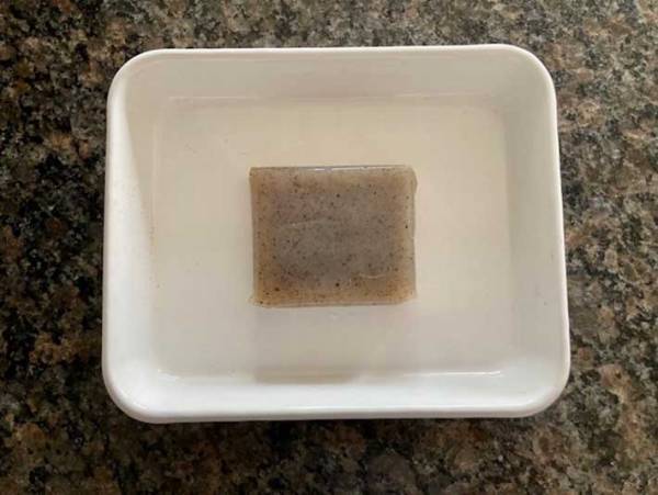 冷凍NGとされる『あの食材』を冷凍してみたら…？　クセになる食感だった！