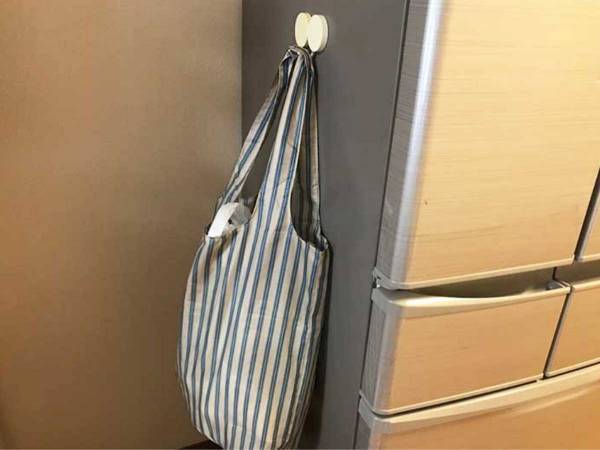 ニトリで見つけた『すべりにくいハンガー』　思わぬ活用法に「我ながら名案」「取り出しやすい」