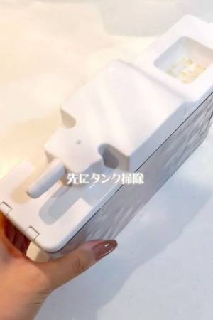 見落としがちな製氷機の掃除　便利な１００均グッズに「こんなのあったの？」