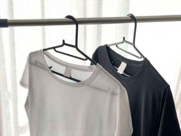 Tシャツの首元のよれ　元に戻す簡単技に「おお」「すごい！」