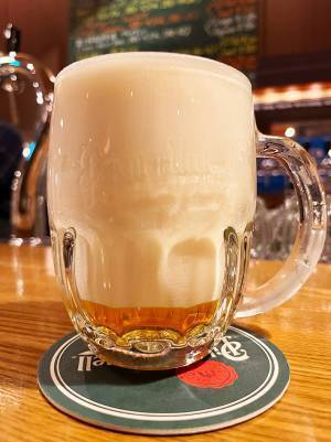 ビールを頼んだらほぼ泡だった…　客が店を絶賛した理由に「飲みたい」の声！