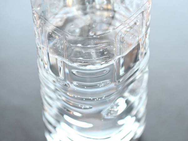 ペットボトルからの直飲みも安心！　「すぐ買った」の声が続出のアイテムとは