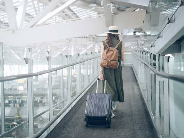 内閣府が注意喚起　海外旅行で日本に持ち込みNGなお土産とは？