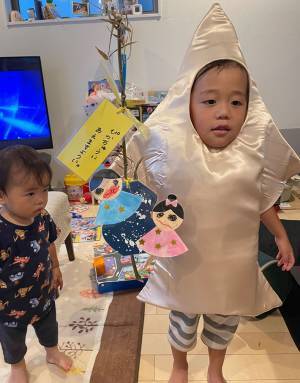 二度見が不可避な『弟の格好』　写真に「コンクールで優勝しそう」「めちゃ笑った」