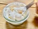 夏に食べたい！　ヨーグルトに『あれ』を漬け込むだけのスイーツが、まるで…？