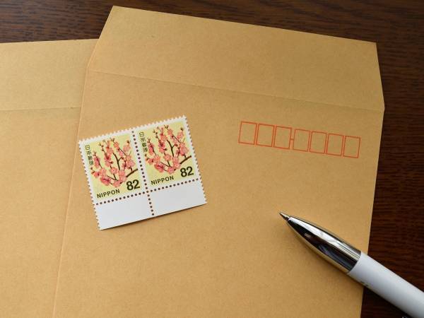 貼り間違えた切手をきれいに剥がす方法に「秀逸」「目から鱗」