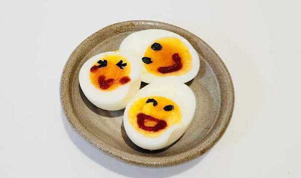 包丁を使わずにゆで卵を切る方法に「うっとり」「洗い物減った」