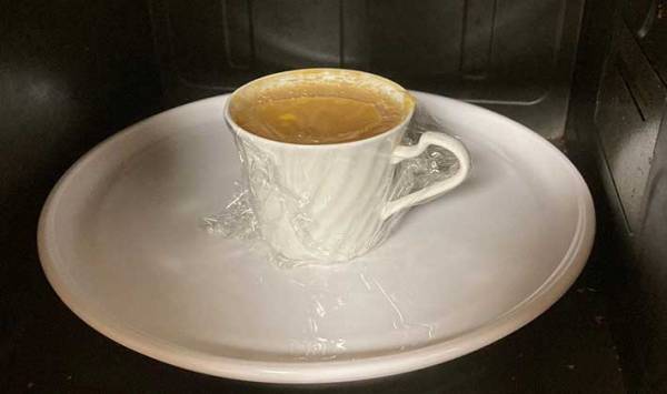 残ったカップ麺のスープ　『あれ』を加えてチンするだけで？　「うまっ」「ふわふわ」