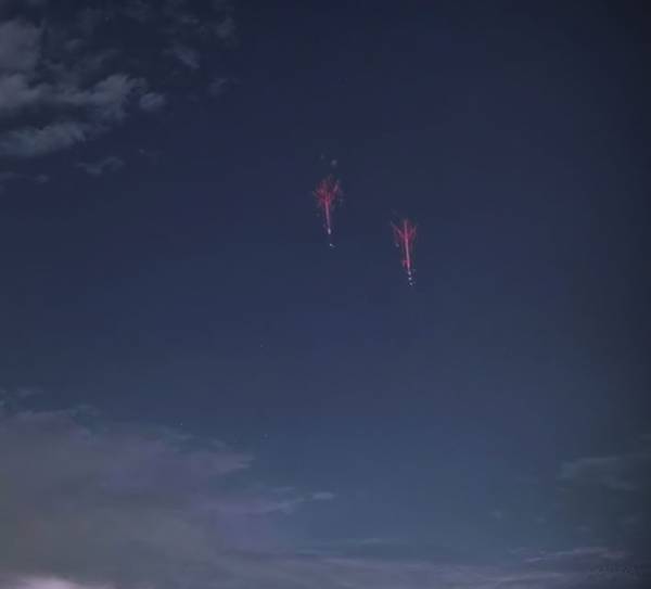 ほんの一瞬しか観測できない？　写真家が撮影した１枚に「不思議で美しい」「初めて見た」