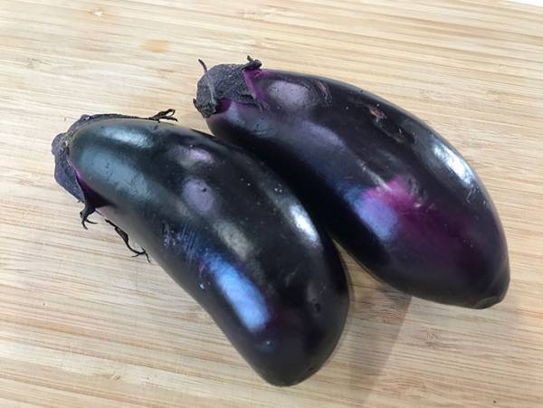 「絶対にやる」　台所に眠らせがちなホットサンドメーカー　『ある野菜』を焼く時に使うと？