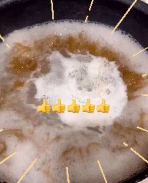 水ではなく…？　麺の吹きこぼれを一瞬で抑える方法　「おーマジック」「シンプル！」