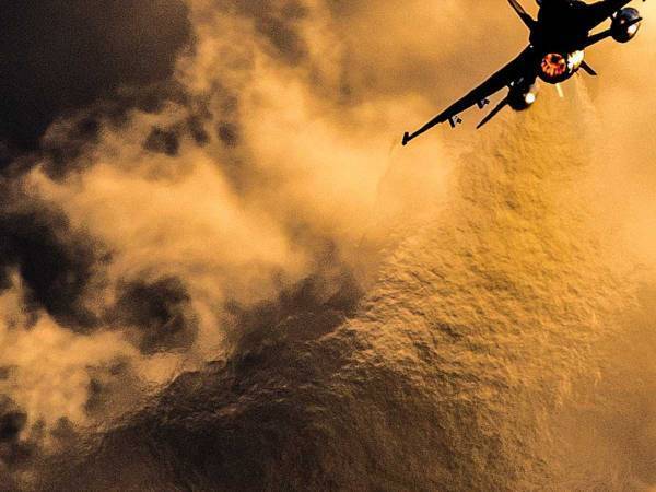 岐阜で撮影された戦闘機の写真が、完全に『トップガン』のワンシーンに