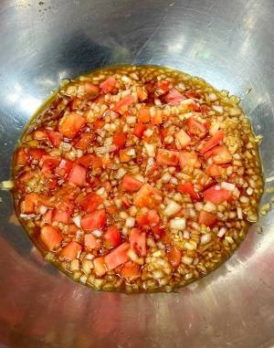 揚げ物もさっぱりウマい　油を使わない『トマトの万能ソース』の作り方は　「作り置きしたい」