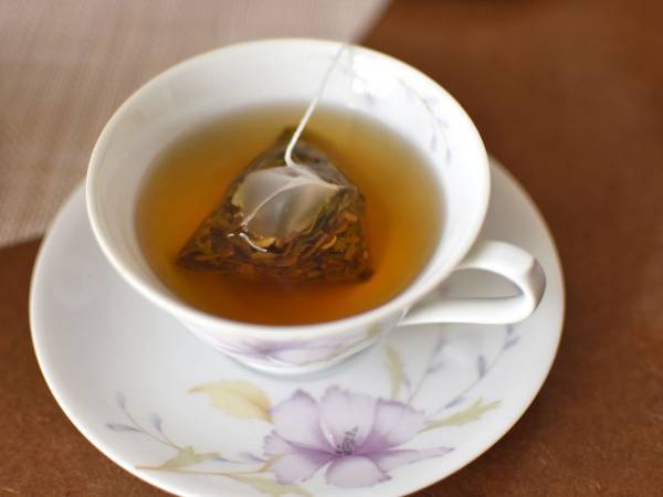 ティーバッグの液だれを簡単に防げる方法　「知らなかった」「絶対やる」