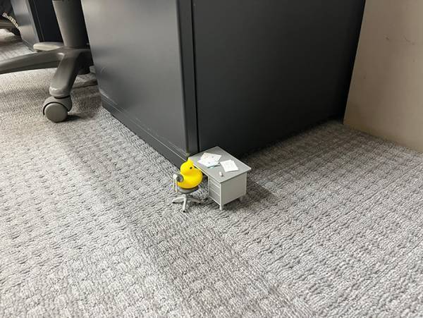 ある会社が投稿した１枚に反響　「かわいすぎる」「仕事が捗りそう」