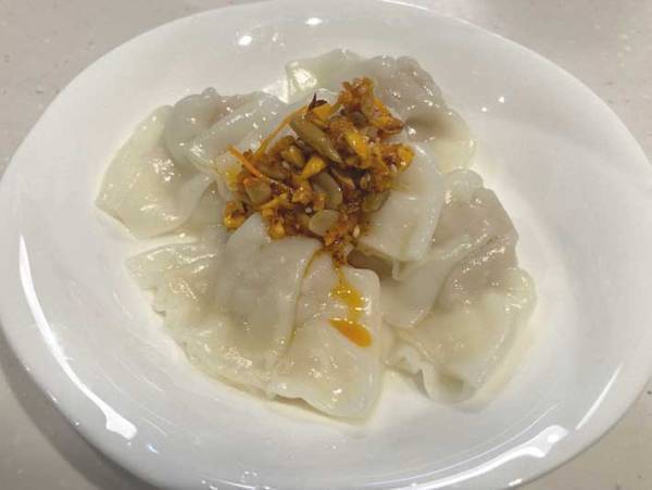 「辛さ控えめ」「食感が楽しい」　カルディの『万能調味料』でいつもの料理が様変わり！