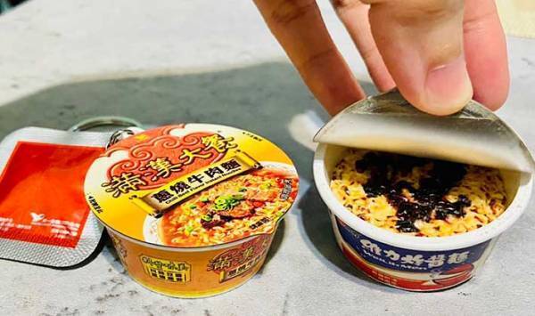 一見普通のキーホルダー　まさかの使用方法に「見たことない！」「日本でもほしい」