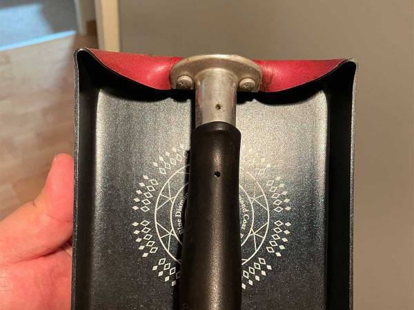 一辺が３０cm以上だと粗大ゴミになる　解決しようと考えた結果？　「そうはならんやろ」「面白すぎ」