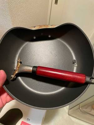 一辺が３０cm以上だと粗大ゴミになる　解決しようと考えた結果？　「そうはならんやろ」「面白すぎ」