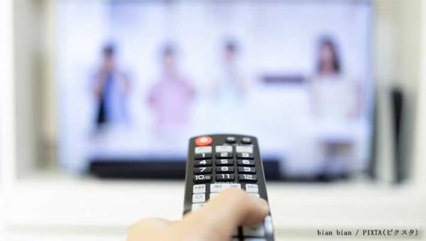 使い道がよく分からないテレビの『２画面表示』　シャープおすすめの使い方に「なるほどね！」