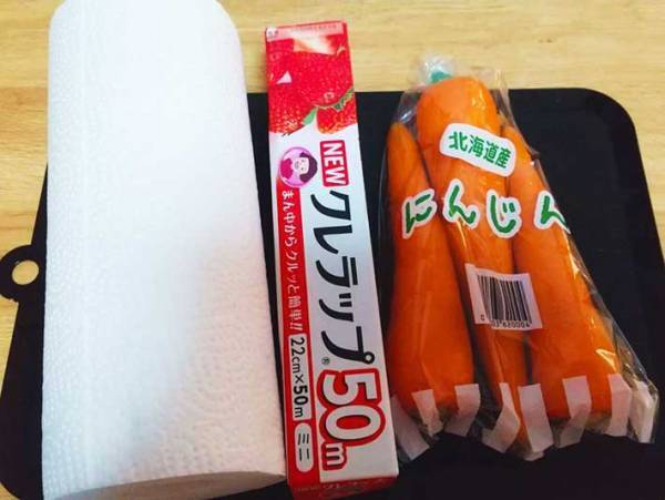 すぐしなびる使いかけの人参　カット面に〇〇するだけで？　「全然違う！」「ずっとやる」